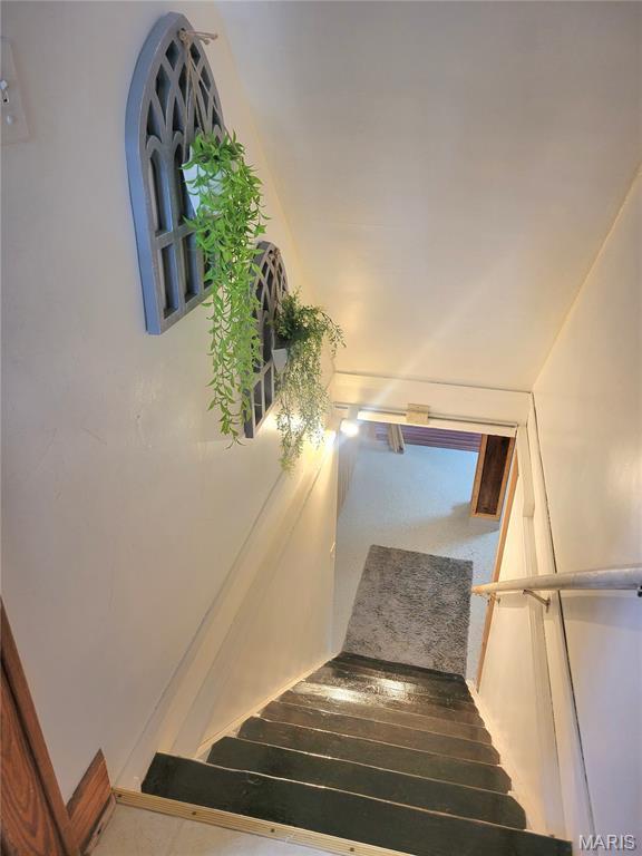 323 W Ross St, Palmyra, MO 63461 - photo 36