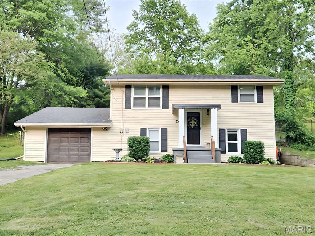 1204 Olive St, Collinsville, IL 62234 - photo 1