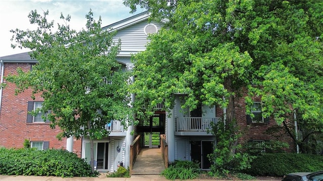 7611 Triwoods Dr Unit D, Shrewsbury, MO 63119 - view of building exterior