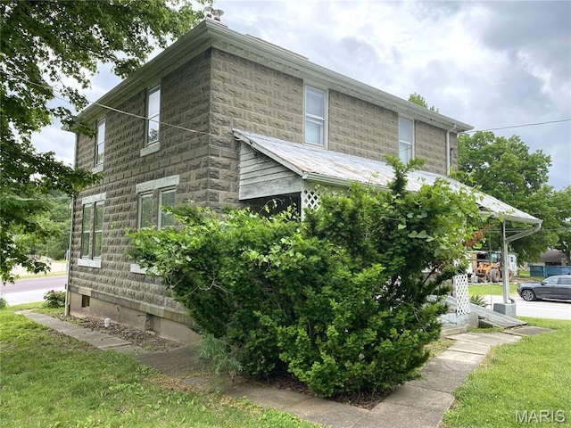 405 W 18th St, Hermann, MO 65041 - view of home's exterior with metal roof