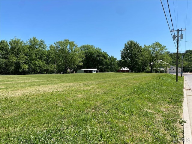 405 W 18th St, Hermann, MO 65041 - view of grassy yard