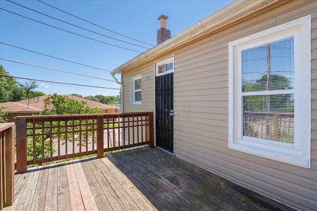 3903 Schiller Pl, Saint Louis, MO 63116 - view of wooden terrace