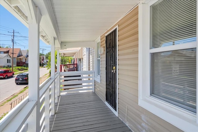 3903 Schiller Pl, Saint Louis, MO 63116 - view of porch