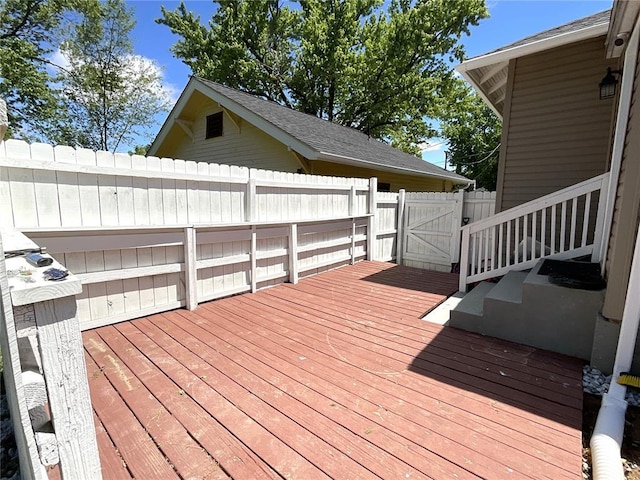 1509 Booker St, Hannibal, MO 63401 - wooden terrace featuring a fenced backyard and a gate