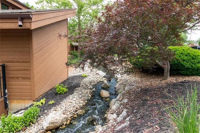 1001 Hemingway Ln Unit H, Weldon Spring, MO 63304 - view of yard