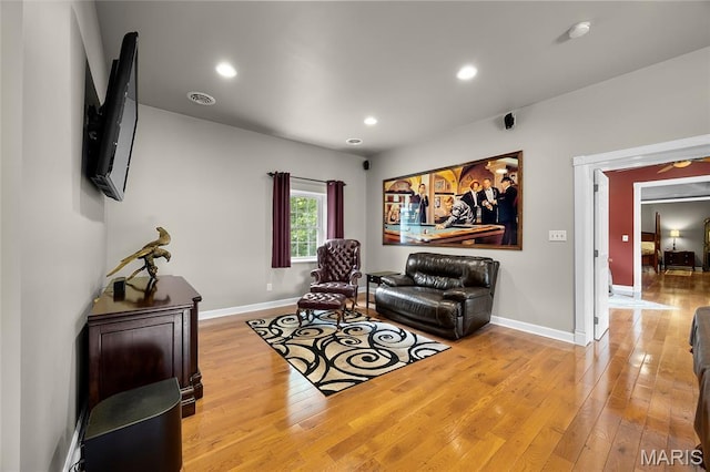 2785 Marble Springs Rd, Barnhart, MO 63012 - sitting room featuring light wood-style floors, baseboards, and recessed lighting