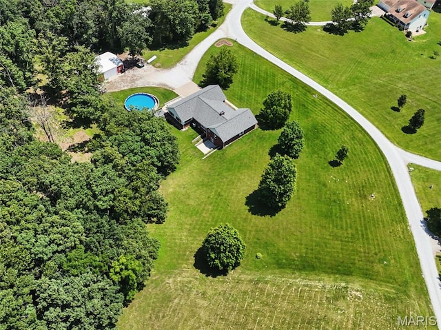 20731 Columbine Dr, Warrenton, MO 63383 - aerial view of a pool area