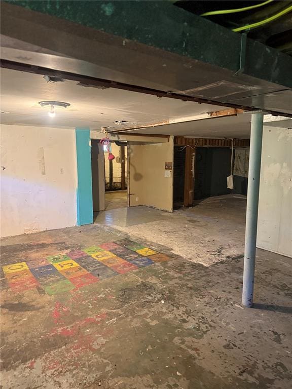 9915 N Rd, Fairview Heights, IL 62208 - view of unfinished basement