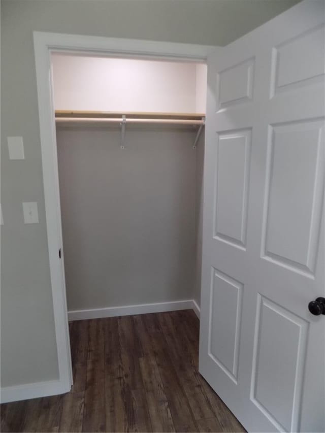 633 E Eldon St, St James, MO 65559 - view of closet