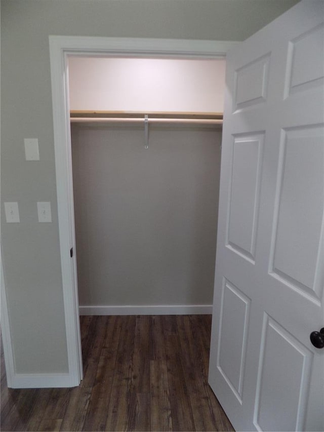 633 E Eldon St, St James, MO 65559 - view of closet