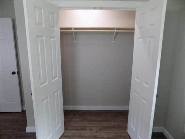 633 E Eldon St, St James, MO 65559 - view of closet