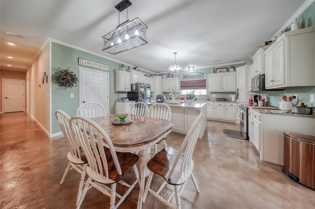 14901 State Route Ff, Edgar Springs, MO 65462 - dining area with concrete floors, ornamental molding, a chandelier, baseboards, and recessed lighting