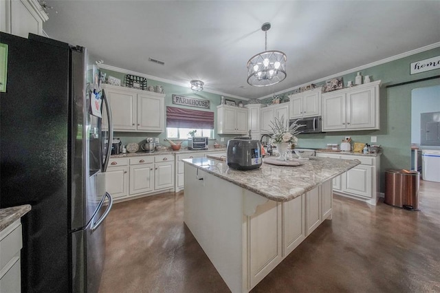 14901 State Route Ff, Edgar Springs, MO 65462 - kitchen featuring appliances with stainless steel finishes, finished concrete floors, a chandelier, white cabinetry, and ornamental molding