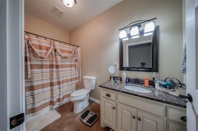 14901 State Route Ff, Edgar Springs, MO 65462 - bathroom with toilet, vanity, and a shower with curtain