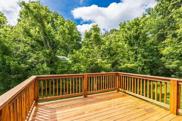 614 Palisades View Dr, Eureka, MO 63025 - view of wooden deck