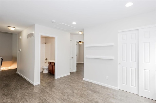 614 Palisades View Dr, Eureka, MO 63025 - unfurnished room featuring wood finished floors, baseboards, and recessed lighting