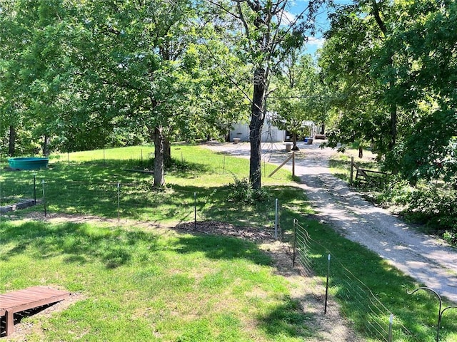 12241 Pipeline Rd, Bourbon, MO 65441 - view of property's community