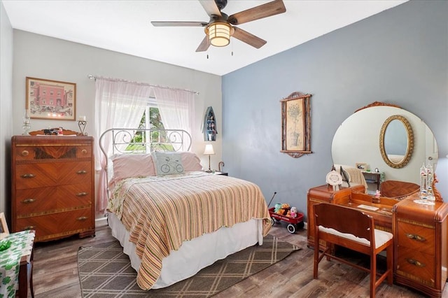 321 Kipling Way Unit G, Weldon Spring, MO 63304 - bedroom with wood finished floors and a ceiling fan