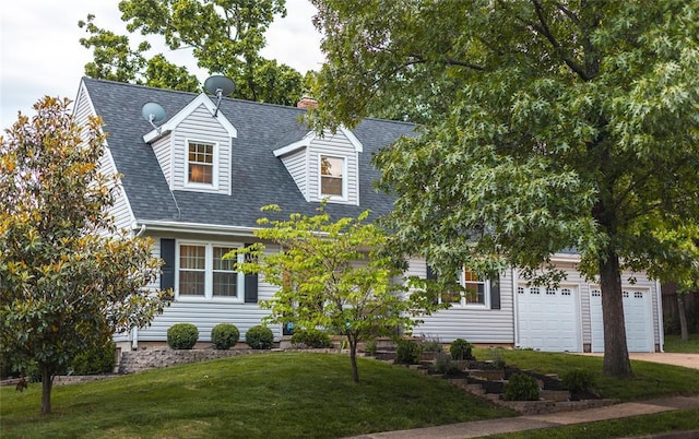 1104 Turkey Run, Rolla, MO 65401 - cape cod-style house with a front lawn, a garage, a shingled roof, and concrete driveway