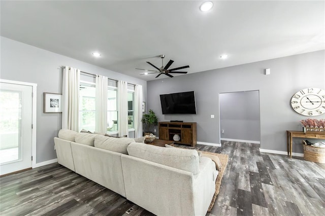 11475 Slate Cir, Rolla, MO 65401 - living area with wood finished floors, a ceiling fan, baseboards, and recessed lighting