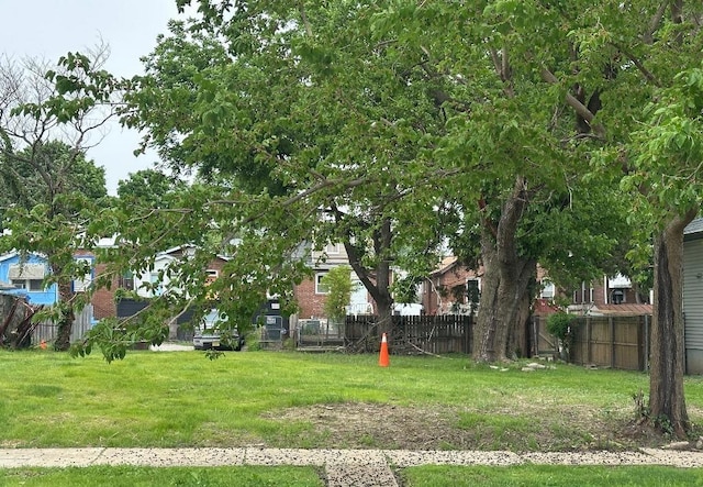 4321 Bates St, Saint Louis, MO 63116 - photo 2