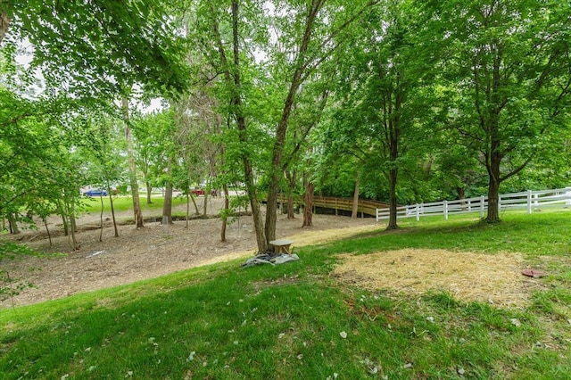 3226 Bridgeport Place Dr, Bridgeton, MO 63044 - view of yard
