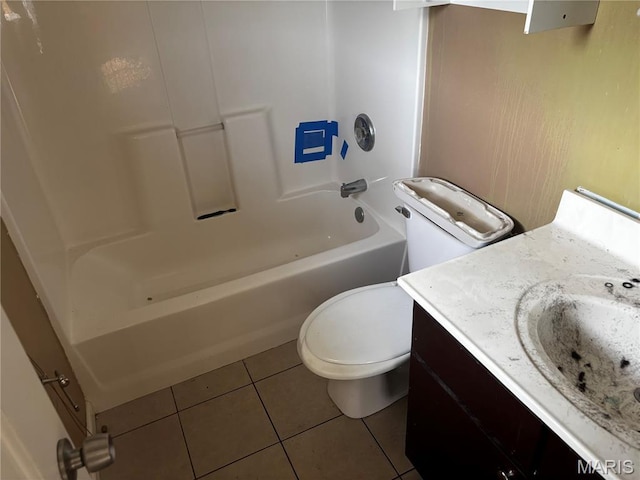 7764 Locust Dr, Barnhart, MO 63012 - bathroom featuring tile patterned floors, toilet, shower / bathtub combination, and vanity
