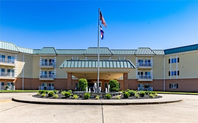 1300 N Main St Unit 213, Sikeston, MO 63801 - view of building exterior