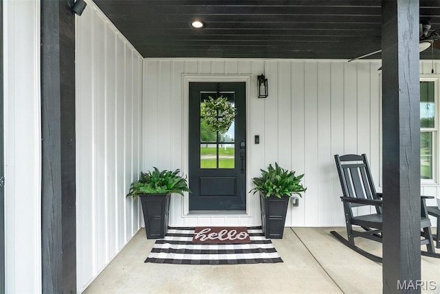 28 Millwell Dr, Maryland Heights, MO 63043 - property entrance featuring a porch