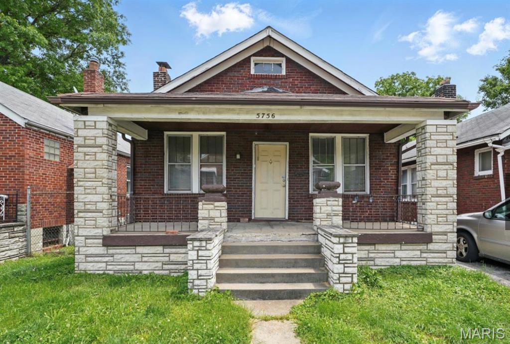 5756 Floy, Saint Louis, MO 63136 - photo 1