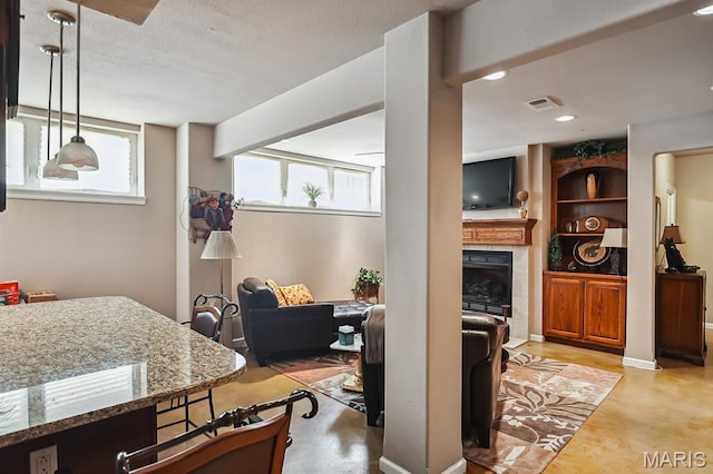 5637 Maple Ave, Saint Louis, MO 63112