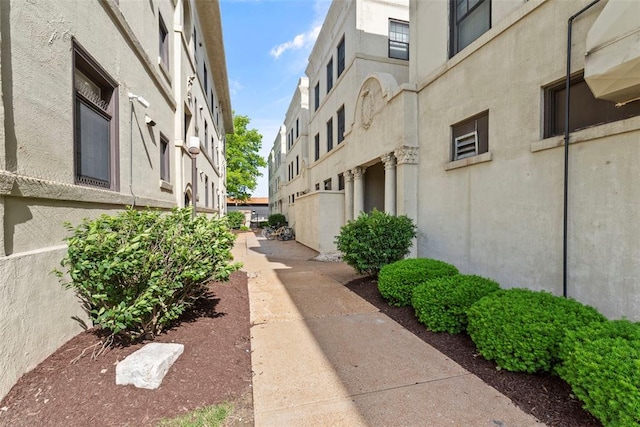 603 Westgate Ave Unit 603E, Saint Louis, MO 63130 - view of home's community