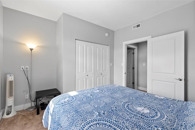 603 Westgate Ave Unit 603E, Saint Louis, MO 63130 - carpeted bedroom with baseboards and a closet