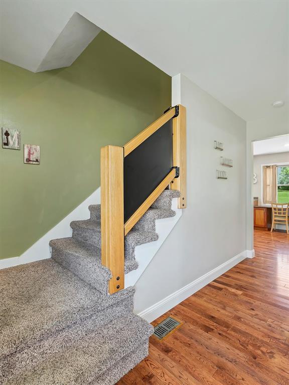 737 Settler Rd, Fenton, MO 63026