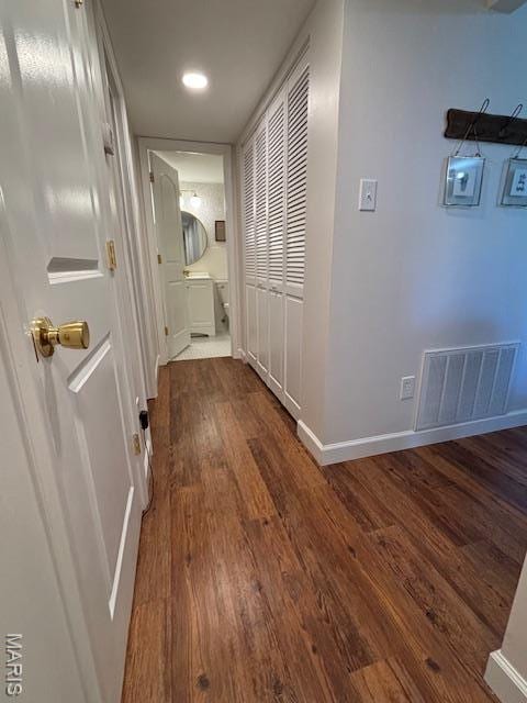 9608 Bent Pine Dr H, Unit H, MO 63126 - hall featuring wood finished floors, recessed lighting, and baseboards