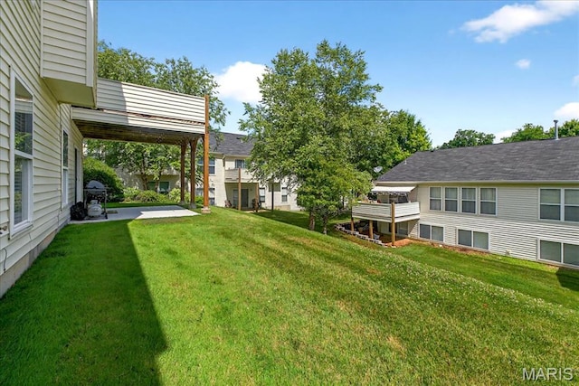 1423 Villas Estates Dr, Saint Louis, MO 63026 - view of grassy yard