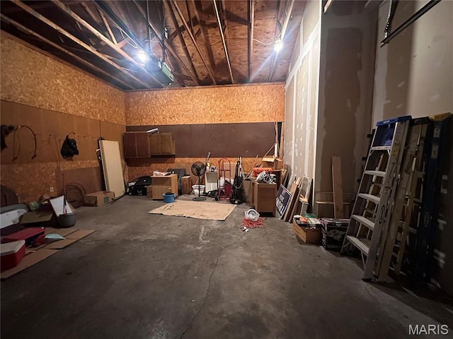 417 S Kingshighway St, Sikeston, MO 63801 - basement featuring a garage
