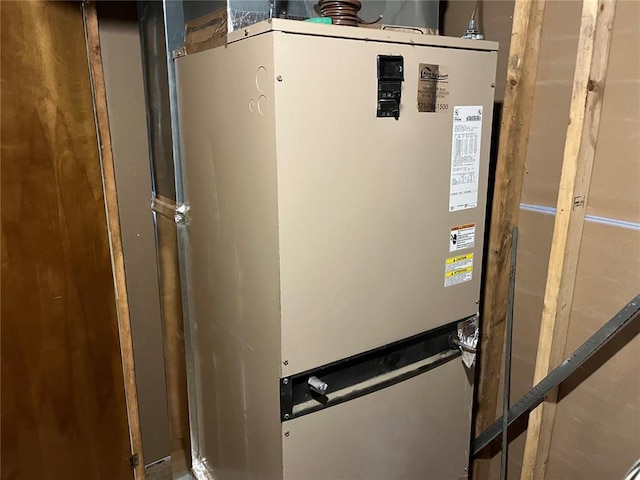 194 Craft Subdivision Rds, Greenville, MO 63944 - utility room with heating unit