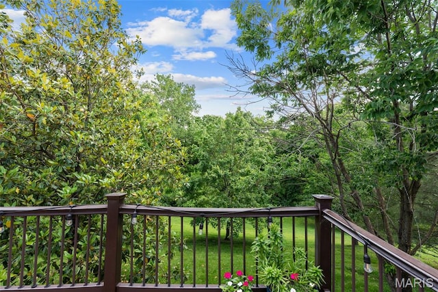 2854 Championship Blvd, Saint Louis, MO 63129 - wooden deck with a lawn