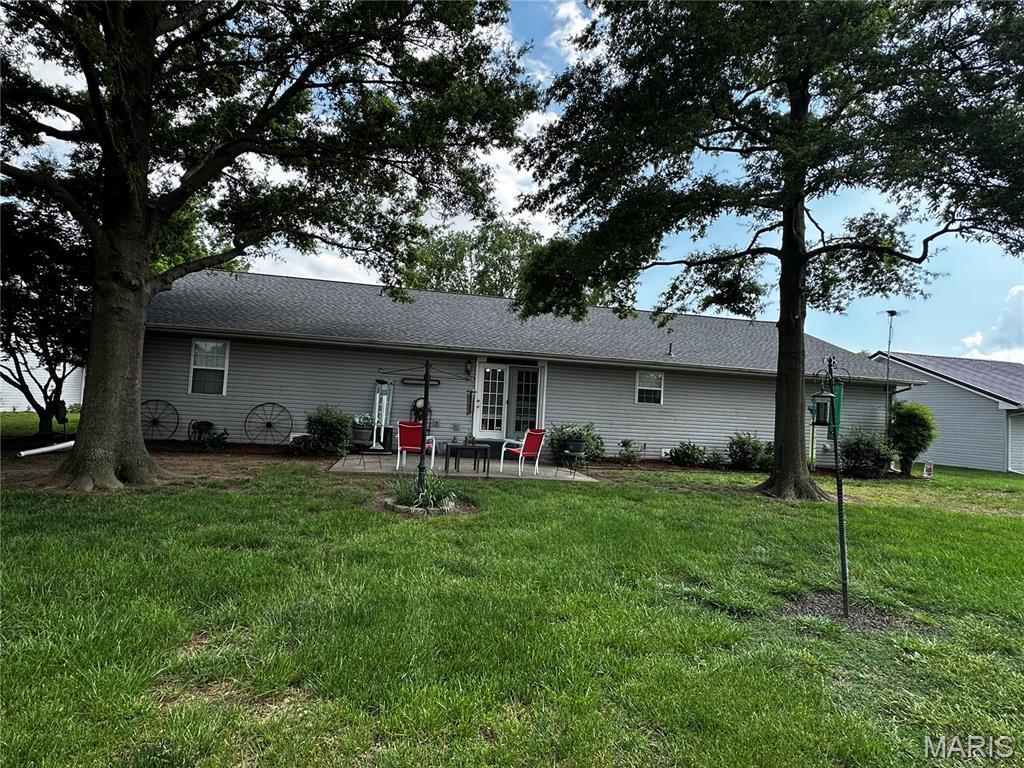 830 Plantation Blvd, Sikeston, MO 63801 - photo 2