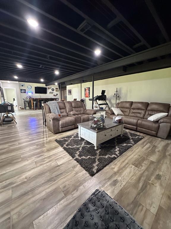 20083 Southview Dr, Carlyle, IL 62231 - living area with wood finished floors