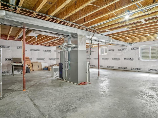 1051 Creekside Dr, Waterloo, IL 62298 - unfinished below grade area with heating unit