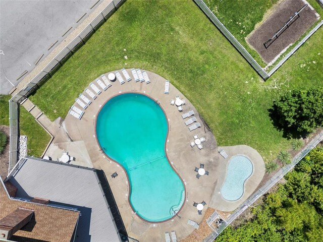 1272 Shirley Ridge Dr Unit B, Saint Charles, MO 63304