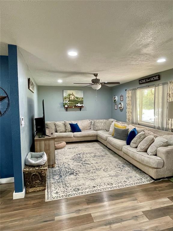 25629 Ortega Dr, Lebanon, MO 65536 - photo 13