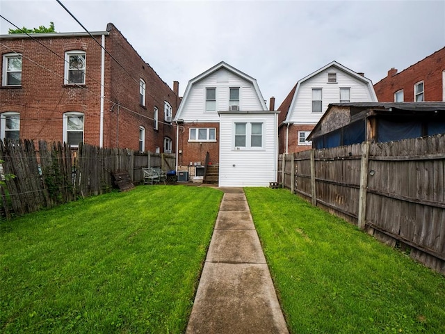 2614 Minnesota, Saint Louis, MO 63118 - back of property featuring a gambrel roof