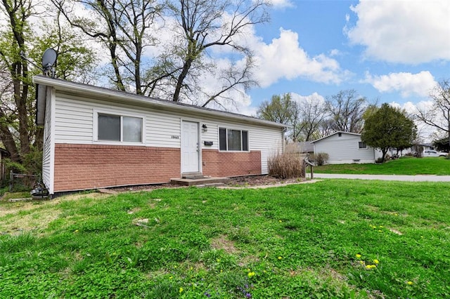 10465 Lord Dr, Saint Ferdinand Township, MO 63136 - photo 34