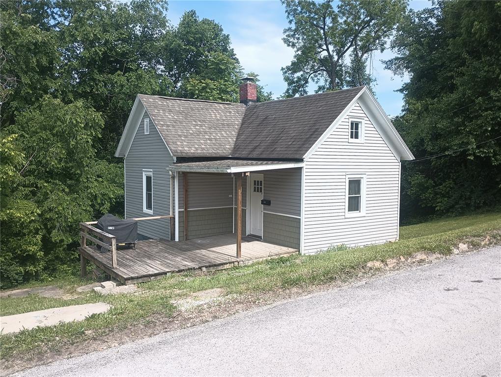 1418 Sierra St, Hannibal, MO 63401