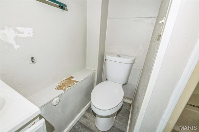 8033 Winfield Ave, Saint Louis, MO 63114 - photo 13