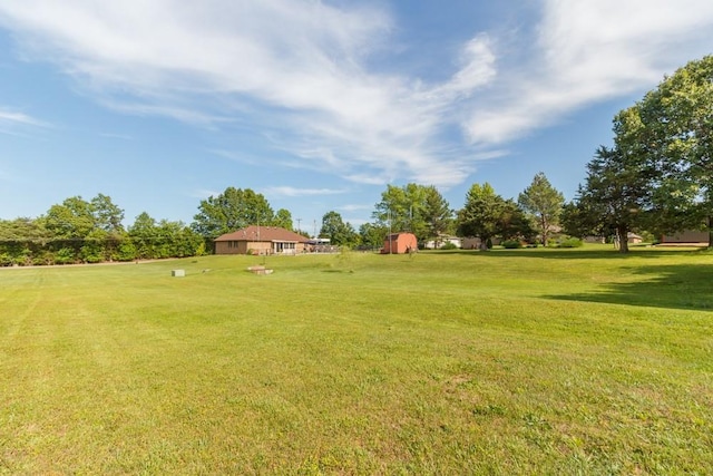 2115 Tower Rd, Lebanon, MO 65536 - view of green lawn
