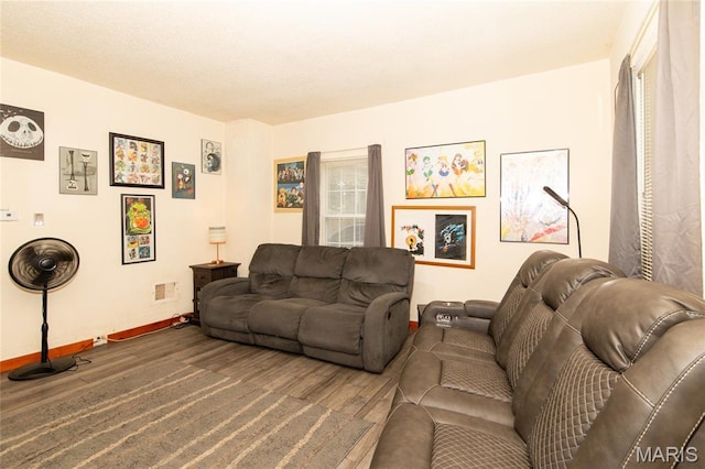 109 E Indiana St, Trenton, IL 62293